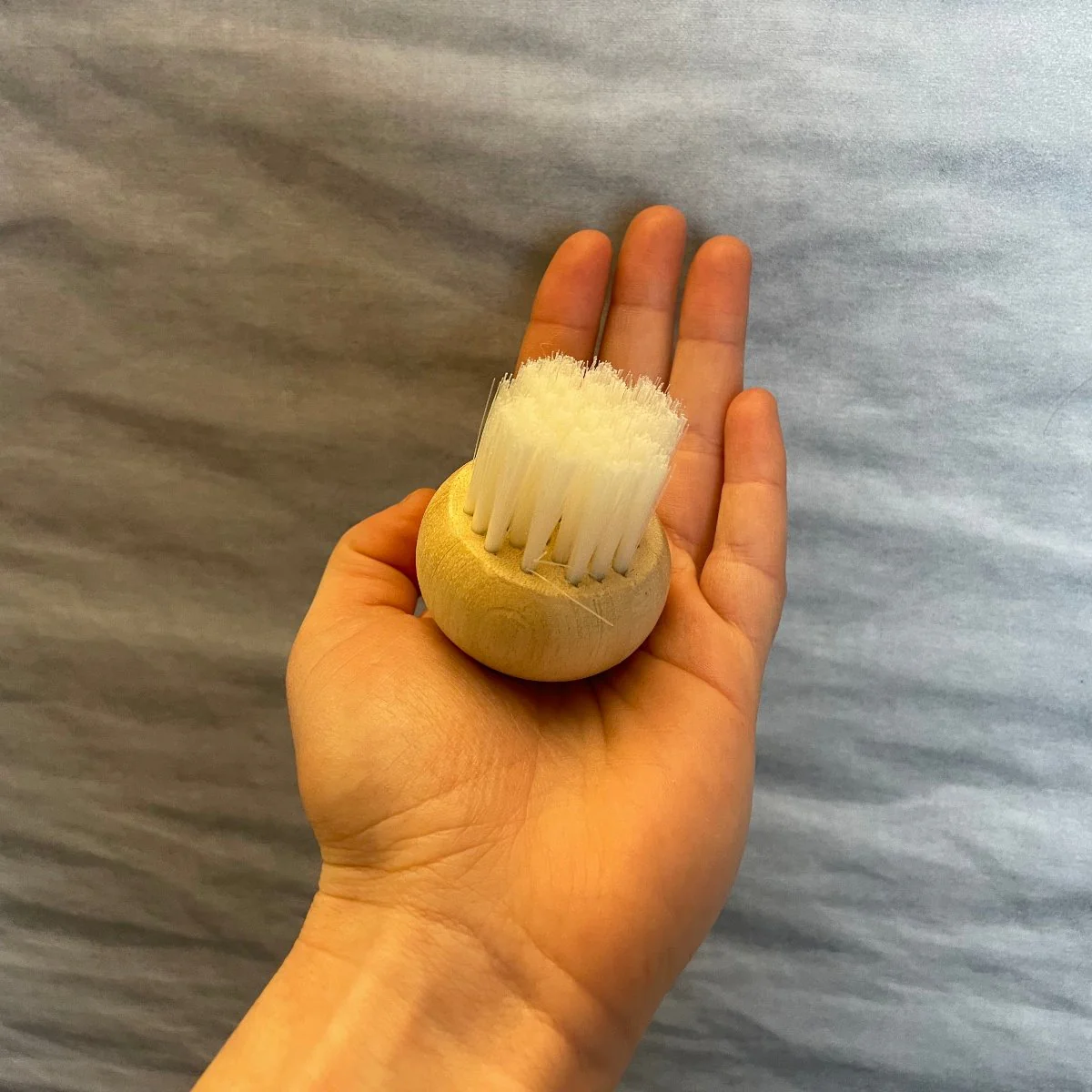 Brosse en bois à champignons - Sans plastique et fibres naturelles - Image 3