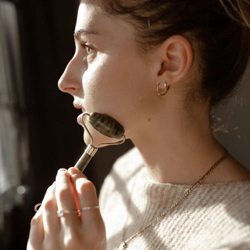 Rouleau de jade pour le visage - Image 4